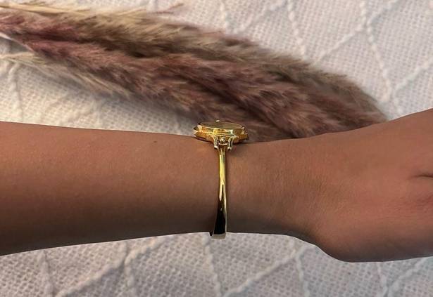 Dainty Vintage Gold Quartz Cuff Watch