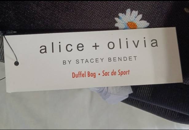 Alice + Olivia NWT- Weekender Bag