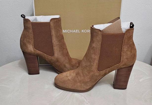 Michael Kors MICHAEL  Women’s Lottie Suede Bootie - Size 7 M   CAROB  40FLTHEES