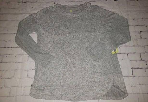 Xersion NWT  Studio Women's Size Medium Very Soft Long-Sleeve Grey Shirt