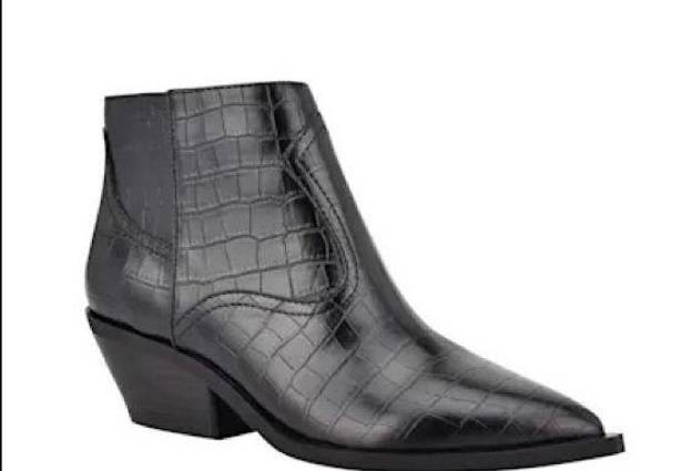 Guess  Nebila Western Ankle Booties