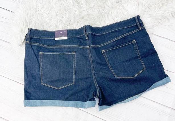 Ava & Viv  Women's Plus Size Denim Midi Shorts, Dark Denim Wash Size 26W