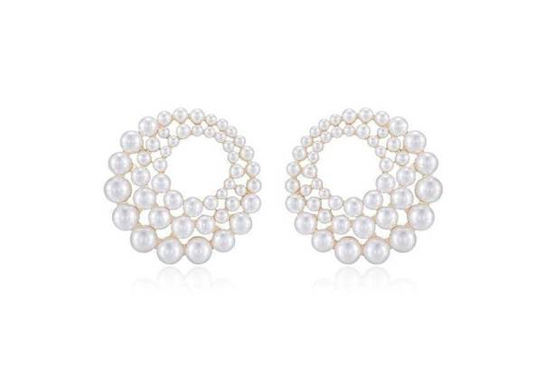 Ettika  Blushing Pearl Earrings in Pearl