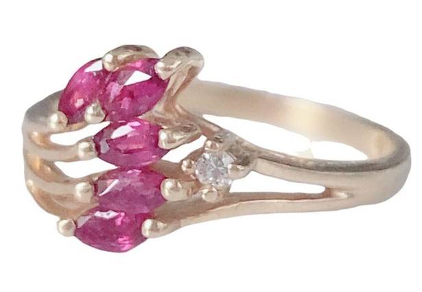 Ruby 14K YELLOW GOLD 5 MARQUISE SHAPE  RING SZ 5