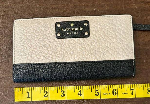 Kate Spade  Bifold Wallet beige/tan & black