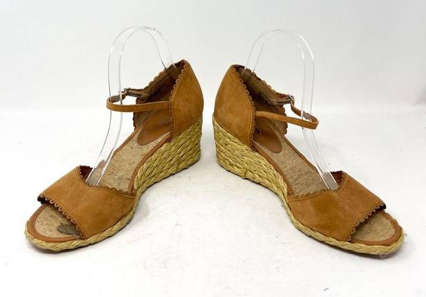 Ralph Lauren  "Chrissie" Womens Tan Genuine Suede Sandal Wedge Heels Size 9