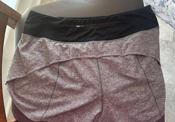 Lululemon Speed Up Shorts 2.5