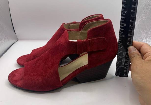 Eileen Fisher  open toe wedge sandals suede leather ankle strap red size 7.5M Red