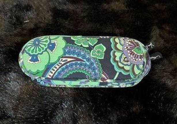 Vera Bradley  Sunglasses Case  Shell Green Blue Purple Paisley Floral