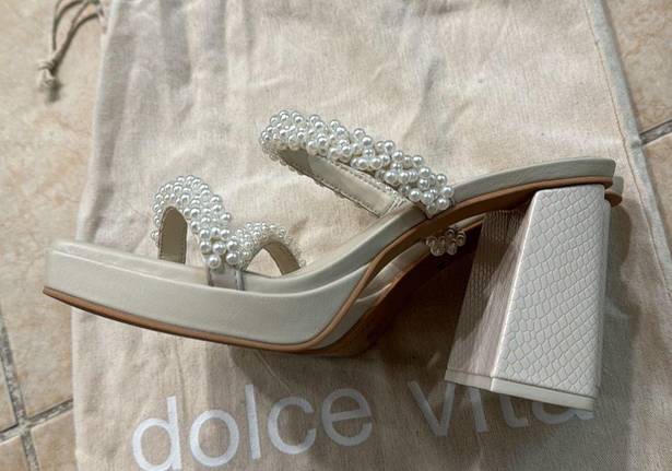 Dolce Vita Ariele Pearl Heels Tan Size 6.5