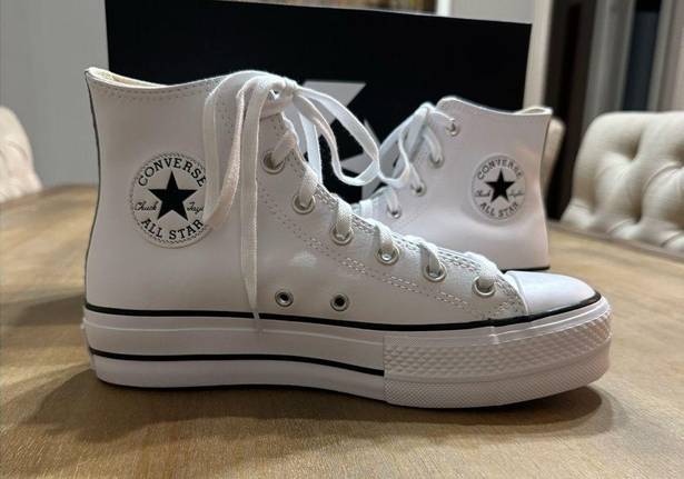 Converse  Chuck Taylor All Star Lift Platform Leather High Top White Size 8