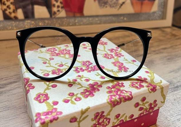 Alexander McQueen JUST TODAY💐 unixes round eyeglasses ✨❤️