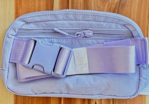 Lululemon Athletica Everywhere Belt Bag 1L