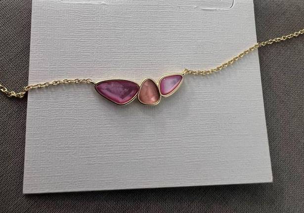 Kendra Scott  Ivy gold Short pink Pendant Necklace in Deep Blush Mix