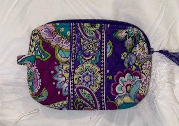 Vera Bradley Medium Zip  Makeup Case