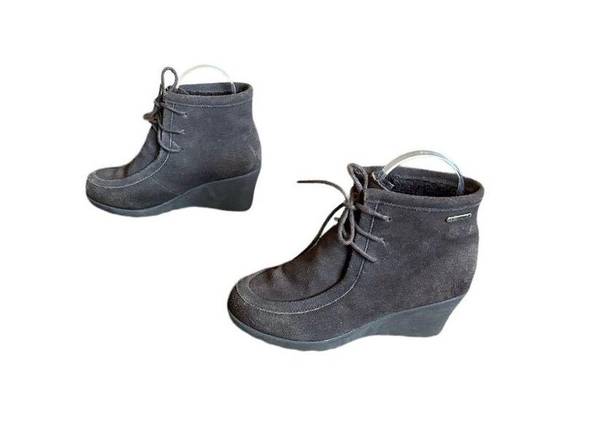 BEARPAW  Brown Wedge Booties