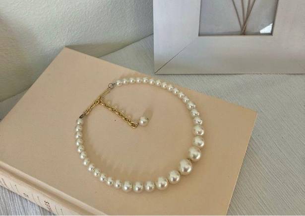 American Vintage Vintage “Ligeia” Ivory Wire Pearl Choker Structured Gold Classic Femme Bridal