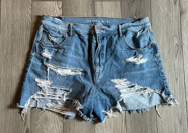 American Eagle Highest Rise 90’s Boyfriend Jean Shorts