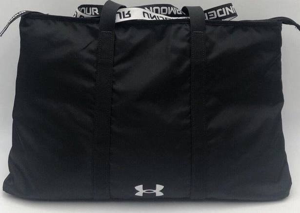 Under Armour Under Armor Nylon Black Zip Shoulder Tote/Gym Bag with Pouch