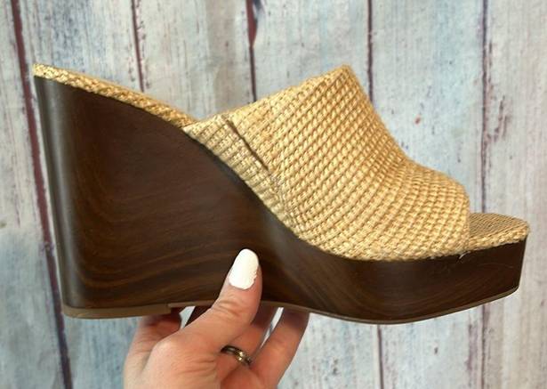 Jessica Simpson NWOT  Shantelle Wedges