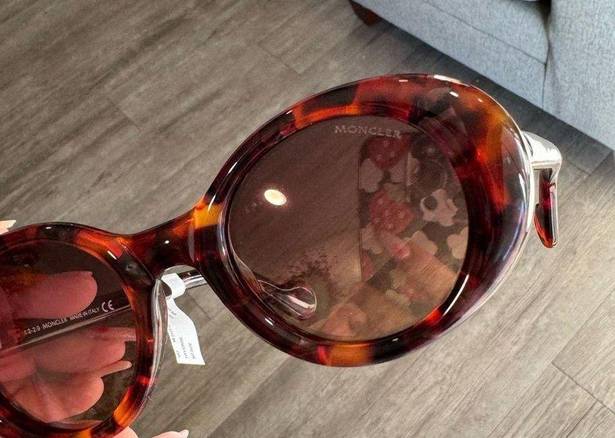 Moncler SALE🔥 Oval Havana brown sunglasses ✨❤️