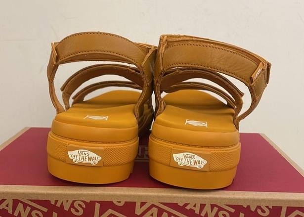 Vans  Tan Colfax Sandals Women Size 7