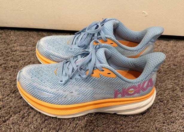 Hoka  Clifton 9 Size 6.5 Women’s Airy Blue/Icewater