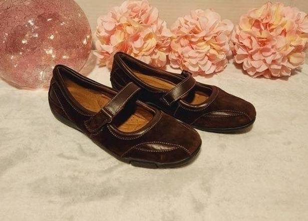 Auditions  Velcro Strap Closure Leather Comfort Soles Flats Size 8.5W