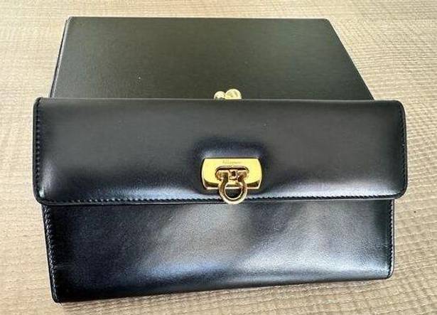 Salvatore Ferragamo Authentic  Black Leather Wallet with Gancini Clasp