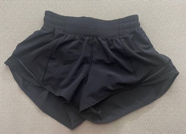 Lululemon Hotty Hot Short 2.5”