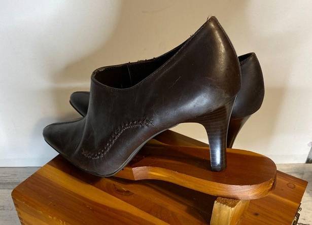 Apt. 9  3” heels brown leather upper