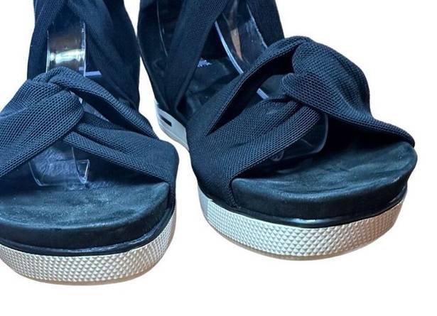 Eileen Fisher  Zanya Womens  Mesh Wedge Platform Sneakers Sandal Black Sz 9.5