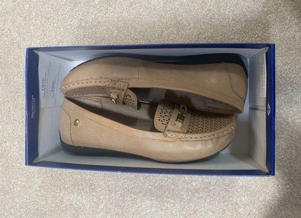 Life Stride Nude Loafers