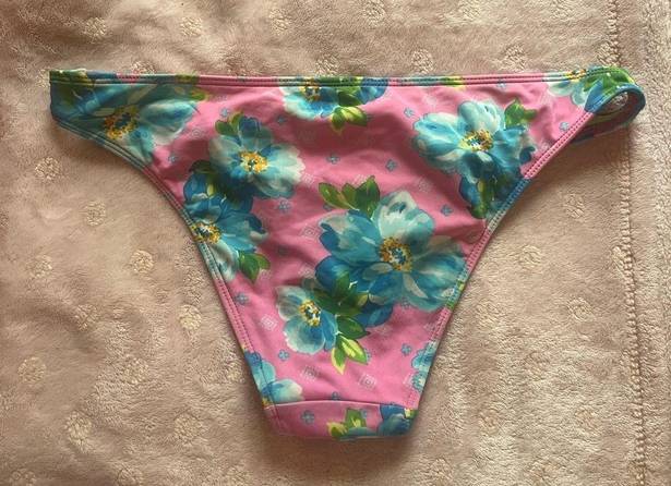 Gilly Hicks bikini bottoms