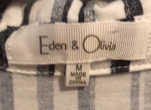 Eden & Olivia  Top Blouse Size Medium