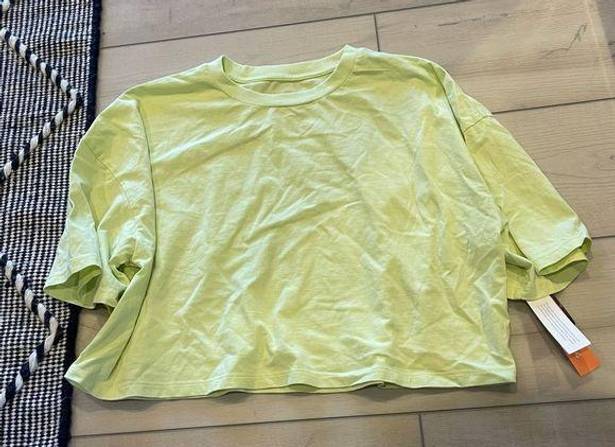 The Comfy Colsie Small Lime Oversized Crop Tee Short Sleeve Shirt Lounge Casual NWT