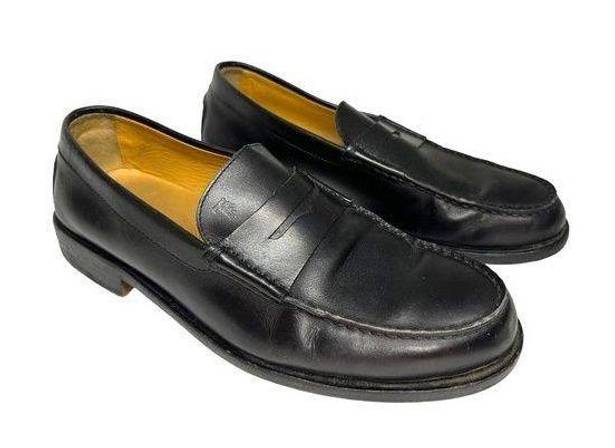 Tod's  women's black leather penny loafer size 8