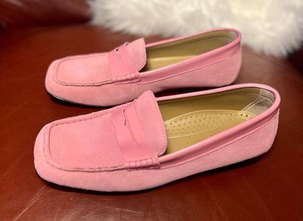 Terry Lewis  Classic Luxuries Size 7M in Light Pink