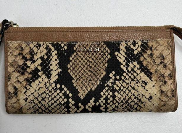 Coach  Madison Python Snake Print Zippy Wallet Wristlet Light Gold Natural Beige