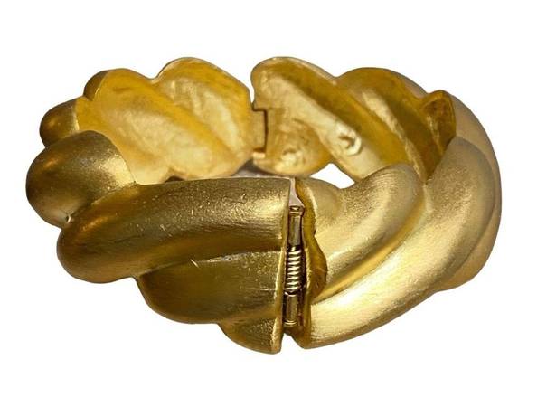 Twisted Vintage  Brushed Gold Tone Hinged Bangle Bracelet 8.5”