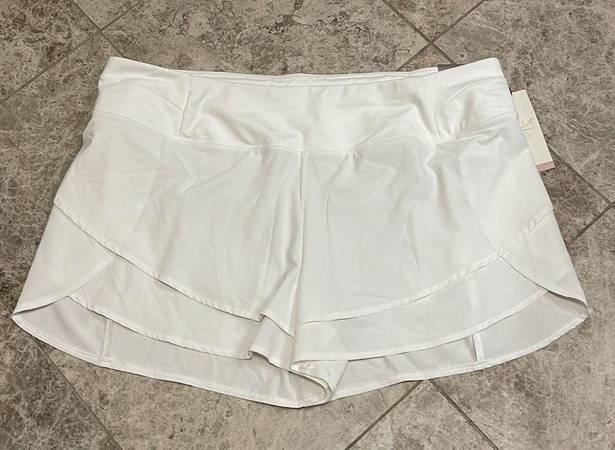 Petal CALIA Anywhere  Hem Running Shorts NWT White XXL