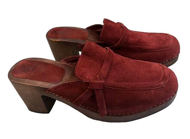 American Eagle  Vintage 90’s/Y2K Suede Wood Platform Mules Clogs Maroon