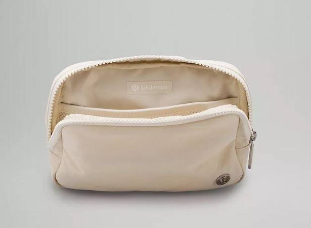 Lululemon Everywhere Belt Bag 1L Wordmark White Opal