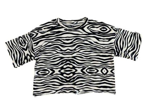 Grayson Threads 𝅺 Zebra Crop Top