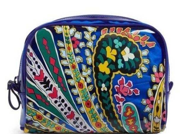 Vera Bradley NWOT  Medium Cosmetic Bag Romantic Paisley Blue Plastic