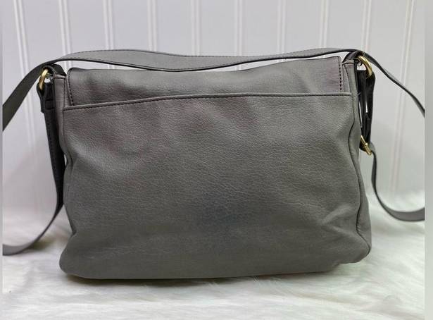 Relic  by Fossil Oh Happy Day gray leather flap front crossbody messenger bag EUC