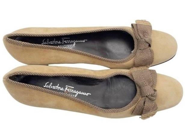 Salvatore Ferragamo  Boutique Italy Tan Suede Flat Block Heel Loafer Size 8 AA