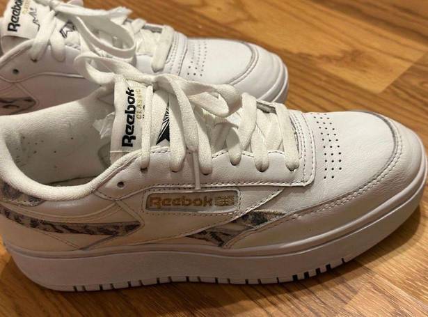 Reebok Rebook Tennis Shoes