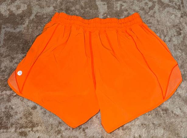 Lululemon Hotty Hot Shorts 4”