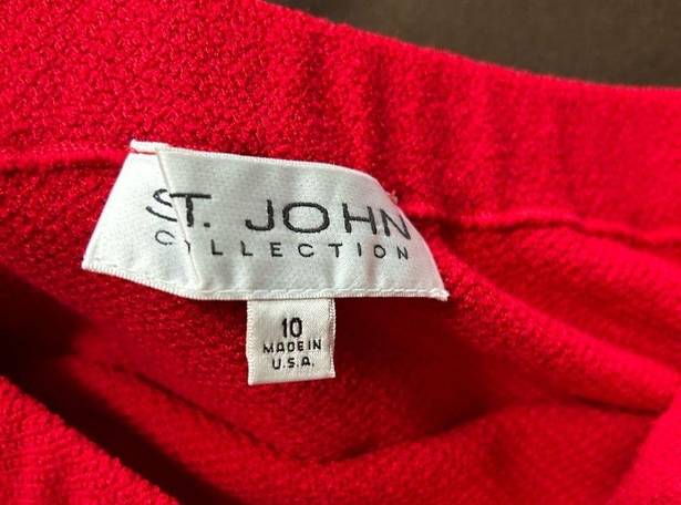 St. John  Collection classic deep red Santana knit skirt size 10 medium knee